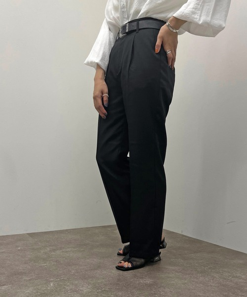 apres jour mignon(アプレジュールミニョン)の「ストレートパンツ【SETUP可能】【ZOZOTOWN限定アイテム】(その他パンツ・レディース・ブラック/チャコールグレー/カーキ/パープル・MEDIUM/X-LARGE/SMALL)」の11枚目の写真