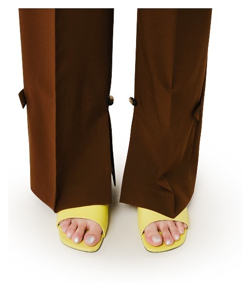 LE CIEL BLEU（ルシェルブルー）の「Ankle Tab Detail Pants（その他パンツ・レディース・ライトブルー/ブラック/ブラウン・36/34/38）」の11枚目の写真