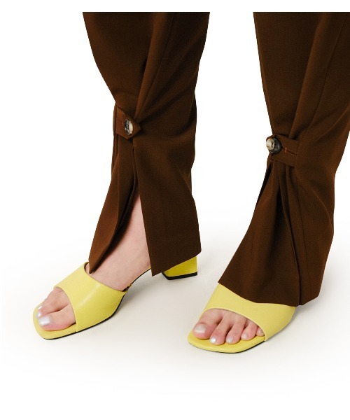 LE CIEL BLEU（ルシェルブルー）の「Ankle Tab Detail Pants（その他パンツ・レディース・ライトブルー/ブラック/ブラウン・36/34/38）」の15枚目の写真