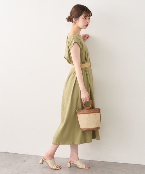 natural couture(ナチュラルクチュール)の「ノースリーブAラインワンピース(ワンピース・レディース・サーモンピンク/ブルー/グリーン/ベージュ/ブラック・FREE)」の17枚目の写真