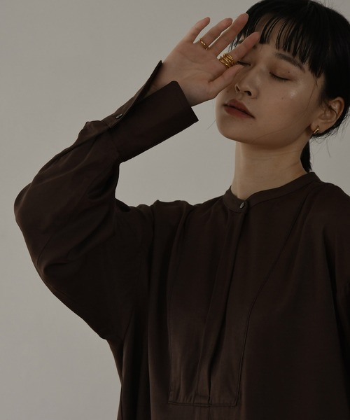 I_am（アイアム）の「stitch no collar blouse（シャツ/ブラウス・レディース・ベージュ/ブラウン/カーキ・FREE）」の10枚目の写真