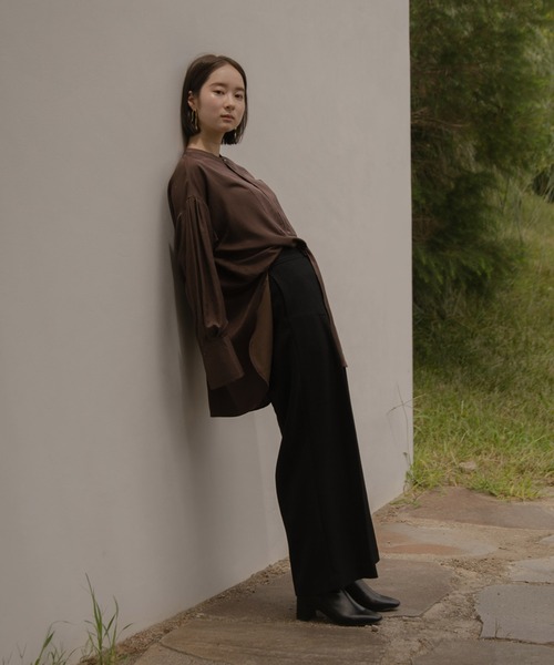 I_am（アイアム）の「stitch no collar blouse（シャツ/ブラウス・レディース・ベージュ/ブラウン/カーキ・FREE）」の11枚目の写真