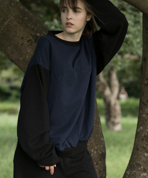 S'more(スモア)の「Logo Crew Sweat(スウェット・レディース・杢グレー/ネイビー・SMALL/MEDIUM/LARGE)」の14枚目の写真