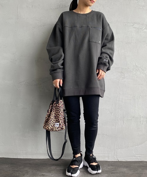 RVCA（ルーカ）の「[RVCA/ルーカ] FAKE CR ビッグバックロゴスウェットプルオーバー（スウェット・レディース・ホワイト/ブラック/グリーン・S/M/L）」の14枚目の写真