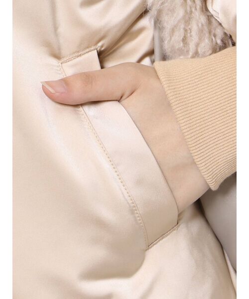 LAGUNAMOON（ラグナムーン）の「ボアベストMA-1（ブルゾン・レディース・ブラウン/アイボリー・FREE）」の9枚目の写真