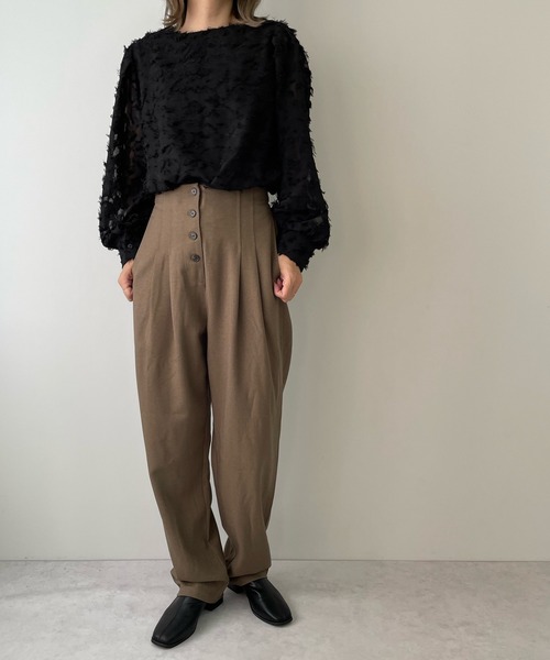 LE MORE（リモア）の「シャギーデザインブラウス（シャツ/ブラウス・レディース・ブラック/アイボリー・FREE）」の8枚目の写真