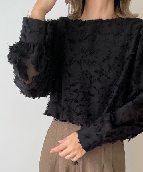 LE MORE（リモア）の「シャギーデザインブラウス（シャツ/ブラウス・レディース・ブラック/アイボリー・FREE）」の6枚目の写真