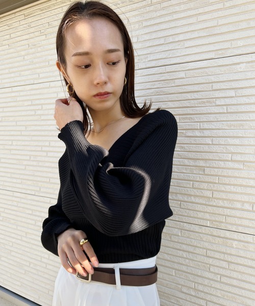 CLEA（クレア）の「キャミレイヤードデザインニット（ニット/セーター・レディース・ブラウン/アイボリー/ブラック・FREE）」の20枚目の写真