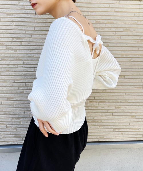 CLEA（クレア）の「キャミレイヤードデザインニット（ニット/セーター・レディース・ブラウン/アイボリー/ブラック・FREE）」の13枚目の写真