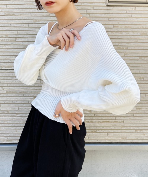 CLEA（クレア）の「キャミレイヤードデザインニット（ニット/セーター・レディース・ブラウン/アイボリー/ブラック・FREE）」の6枚目の写真