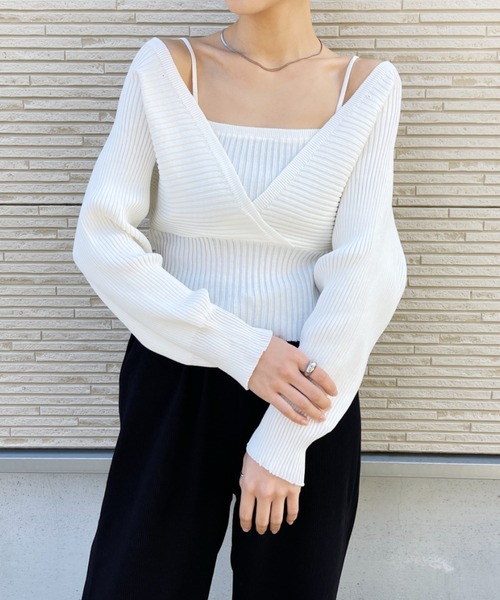 CLEA（クレア）の「キャミレイヤードデザインニット（ニット/セーター・レディース・ブラウン/アイボリー/ブラック・FREE）」の12枚目の写真