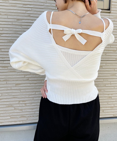 CLEA（クレア）の「キャミレイヤードデザインニット（ニット/セーター・レディース・ブラウン/アイボリー/ブラック・FREE）」の14枚目の写真