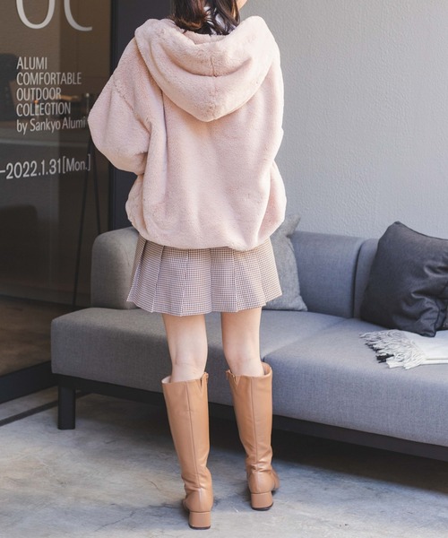 WEGO（ウィゴー）の「WEGO/ファーフードブルゾン（ブルゾン・レディース・ブラウン/サックスブルー/ピンク・SMALL/MEDIUM）」の21枚目の写真