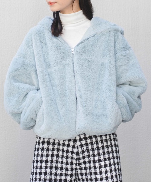 WEGO（ウィゴー）の「WEGO/ファーフードブルゾン（ブルゾン・レディース・ブラウン/サックスブルー/ピンク・SMALL/MEDIUM）」の14枚目の写真