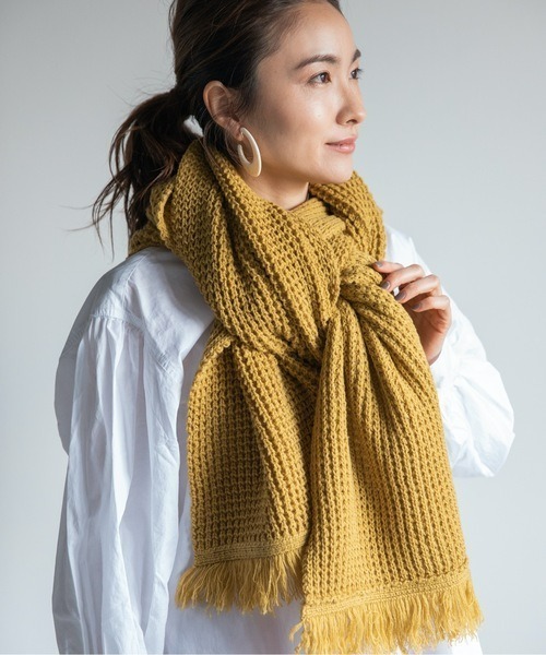 Chaco closet（チャコ クローゼット）の「畔編みフリンジふっくらロングボリュームマフラー（マフラー・レディース・ブラック/ベージュ/パープル/カーキ/ピンク/グリーン・FREE）」の21枚目の写真