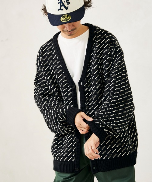 JOURNAL STANDARD relume（ジャーナルスタンダード　レリューム）の「オーバーサイズ バーズアイニット カーディガン（カーディガン/ボレロ・メンズ・ブラック/カーキ/ブルー/ナチュラル・MEDIUM/LARGE）」の16枚目の写真