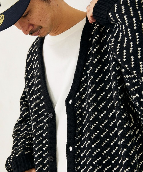 JOURNAL STANDARD relume（ジャーナルスタンダード　レリューム）の「オーバーサイズ バーズアイニット カーディガン（カーディガン/ボレロ・メンズ・ブラック/カーキ/ブルー/ナチュラル・MEDIUM/LARGE）」の18枚目の写真