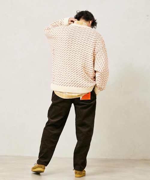 JOURNAL STANDARD relume（ジャーナルスタンダード　レリューム）の「オーバーサイズ バーズアイニット カーディガン（カーディガン/ボレロ・メンズ・ブラック/カーキ/ブルー/ナチュラル・MEDIUM/LARGE）」の20枚目の写真