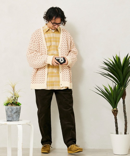 JOURNAL STANDARD relume（ジャーナルスタンダード　レリューム）の「オーバーサイズ バーズアイニット カーディガン（カーディガン/ボレロ・メンズ・ブラック/カーキ/ブルー/ナチュラル・MEDIUM/LARGE）」の21枚目の写真