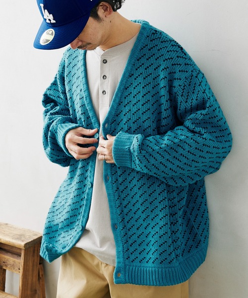 JOURNAL STANDARD relume（ジャーナルスタンダード　レリューム）の「オーバーサイズ バーズアイニット カーディガン（カーディガン/ボレロ・メンズ・ブラック/カーキ/ブルー/ナチュラル・MEDIUM/LARGE）」の9枚目の写真