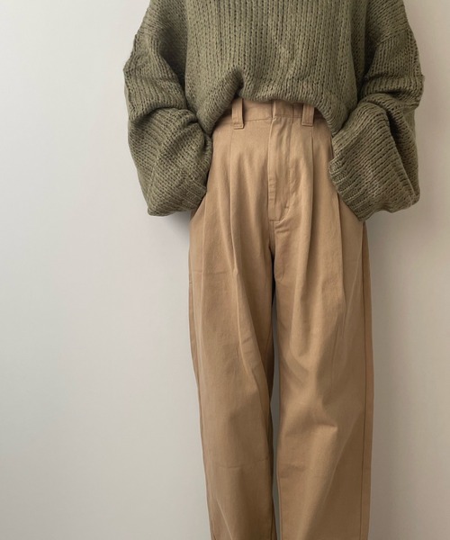 LE MORE(リモア)の「ハイウエストタックストレートパンツ(その他パンツ・レディース・ブラック/ベージュ/グリーン・S/M)」の17枚目の写真
