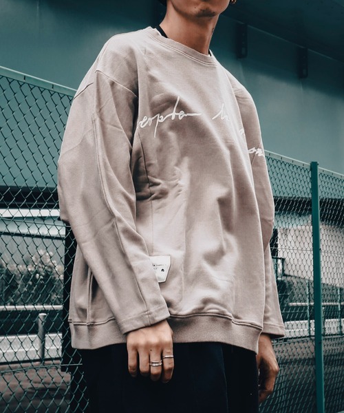 rovtski（ロフトスキー）の「SHARE ROOMS DORMAN SWEAT MAISON/シェアルーム ドルマン オーバーサイズ スウェット トレーナー（スウェット・メンズ・オフホワイト/モカ/ブルー系その他/キナリ・FREE）」の3枚目の写真