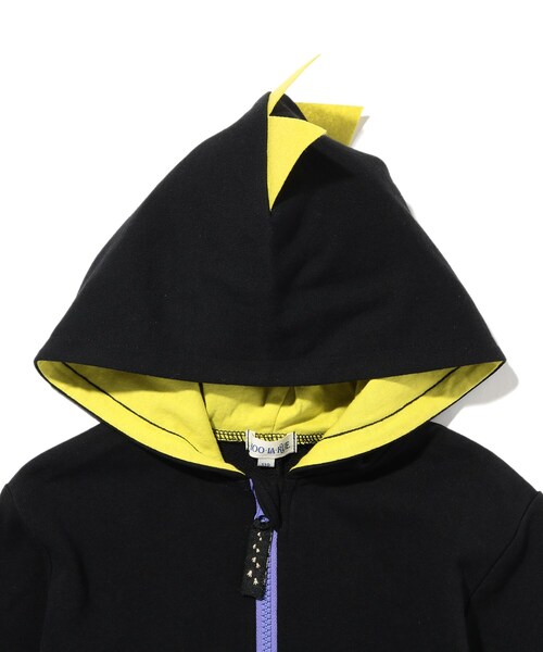 SHOO・LA・RUE（シューラルー）の「◆【90-130cm】裏毛恐竜ツノZIPパーカー（パーカー・キッズ・ライトグレー/ブラック・11/10/12/13/09）」の5枚目の写真