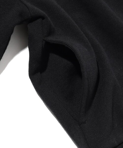 SHOO・LA・RUE（シューラルー）の「◆【90-130cm】裏毛恐竜ツノZIPパーカー（パーカー・キッズ・ライトグレー/ブラック・11/10/12/13/09）」の8枚目の写真