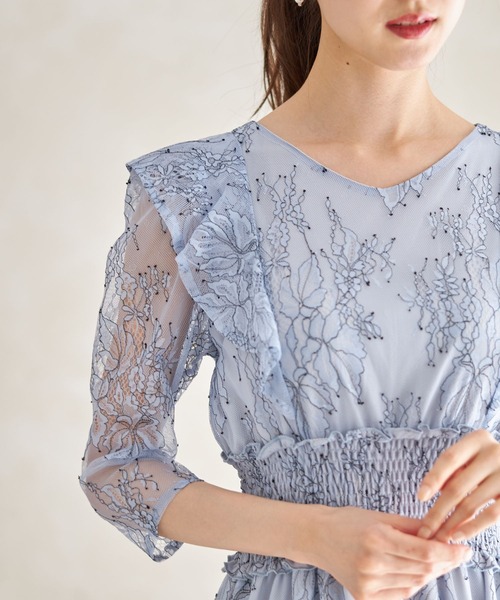 tocco closet(トッコ クローゼット)の「フリル付きウエストシャーリングチュールレースワンピース(ワンピース・レディース・サックスブルー/ブラック・M)」の3枚目の写真