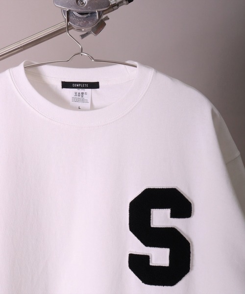 BAYBLO(ベイブロ)の「(RM)【ユニセックス】ビッグロゴ 9.1オンス ヘビーウェイト Tシャツ(Tシャツ/カットソー・メンズ・ホワイト/ブラック/ベージュ・MEDIUM/LARGE)」の2枚目の写真