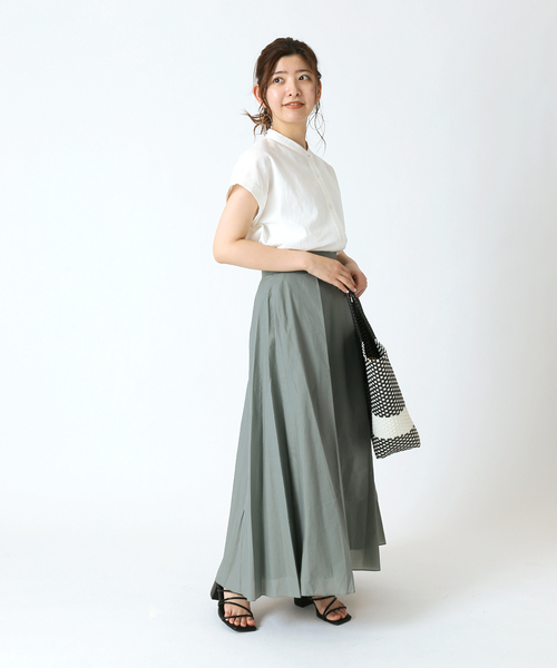 B.C STOCK(ベーセーストック)の「麻レーヨンバンドカラーシャツ(シャツ/ブラウス・レディース・ホワイト/ベージュ/ネイビー/グリーン・FREE)」の5枚目の写真