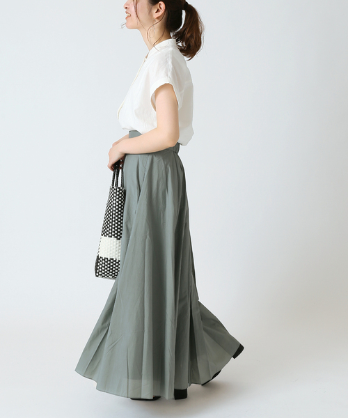 B.C STOCK(ベーセーストック)の「麻レーヨンバンドカラーシャツ(シャツ/ブラウス・レディース・ホワイト/ベージュ/ネイビー/グリーン・FREE)」の7枚目の写真