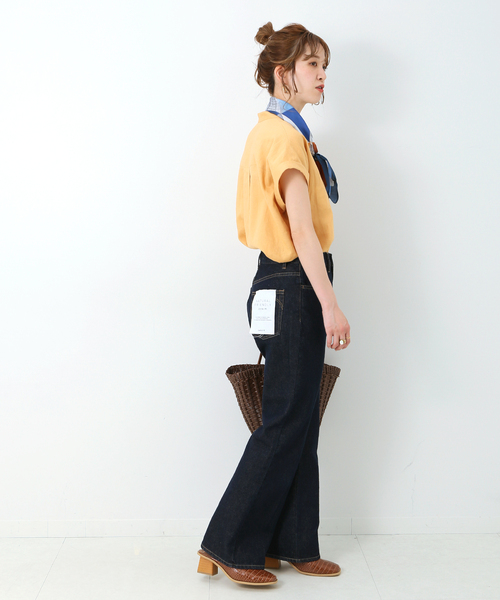 B.C STOCK(ベーセーストック)の「麻レーヨンバンドカラーシャツ(シャツ/ブラウス・レディース・ホワイト/ベージュ/ネイビー/グリーン・FREE)」の12枚目の写真