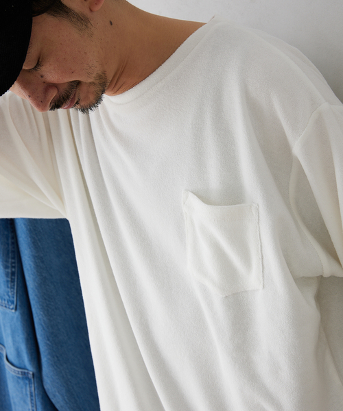 JOURNAL STANDARD relume(ジャーナルスタンダード レリューム)の「CALIFORNIA パイル 半袖Tシャツ(Tシャツ/カットソー・メンズ・ホワイト/ベージュ/グレー/レッド/ブルー/マスタード・MEDIUM/LARGE)」の2枚目の写真