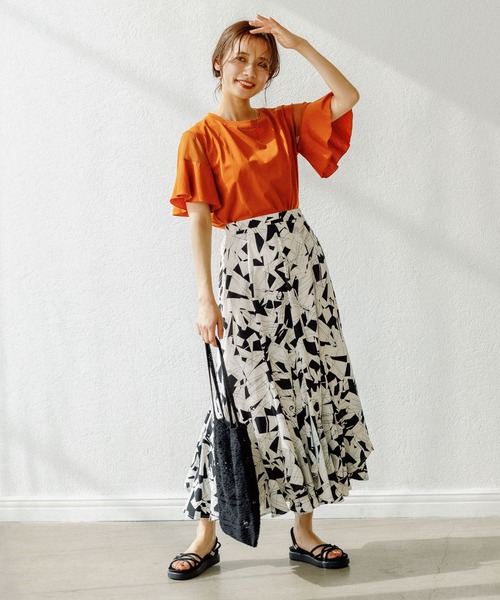 mysty woman(ミスティウーマン)の「シアショルダープルオーバー 277907(Tシャツ/カットソー・レディース・ブラック/オフホワイト/オレンジ/ライトブルー・FREE)」の13枚目の写真