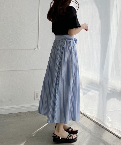 mysty woman(ミスティウーマン)の「シアショルダープルオーバー 277907(Tシャツ/カットソー・レディース・ブラック/オフホワイト/オレンジ/ライトブルー・FREE)」の15枚目の写真