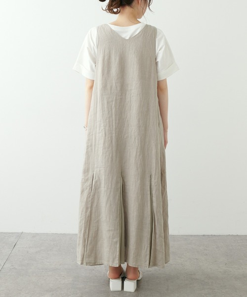 PUAL CE CIN（ピュアルセシン）の「フレンチリネン 製品染ノースリーブフレアワンピース（ワンピース・レディース・ベージュ/ブルー/チャコール・FREE）」の6枚目の写真