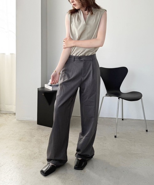 Jewelobe（ジュエローブ）の「ショルダータックノースリーブブラウス（シャツ/ブラウス・レディース・ホワイト/ネイビー/グレー・FREE）」の19枚目の写真