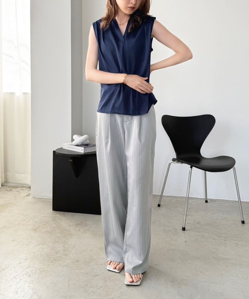 Jewelobe（ジュエローブ）の「ショルダータックノースリーブブラウス（シャツ/ブラウス・レディース・ホワイト/ネイビー/グレー・FREE）」の16枚目の写真