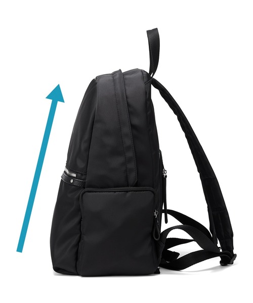 IEDIT（イディット）の「ＩＥＤＩＴ　ワガママ企画　みんなの声を詰め込んだ　工夫たっぷり　大人きれいめ通勤リュック〈ブラック〉（バックパック/リュック・レディース・ブラック・ONE SIZE）」の7枚目の写真