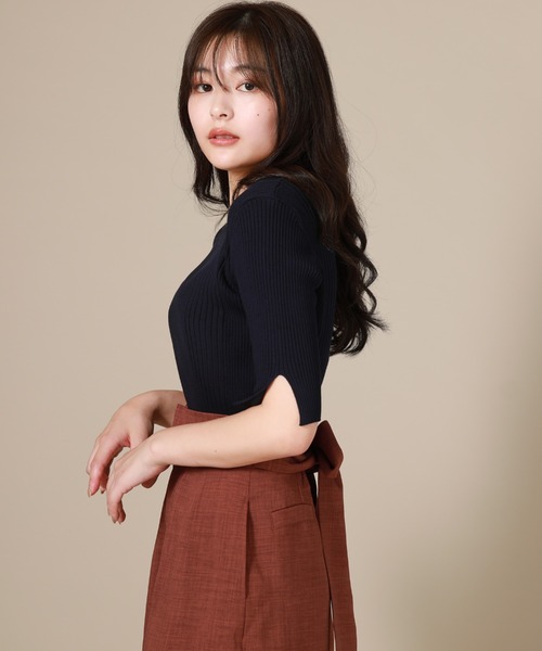 Cheek（チーク）の「スクエアリブニットプルオーバー（ニット/セーター・レディース・ベージュ/ネイビー/レッド/グリーン・MEDIUM）」の5枚目の写真