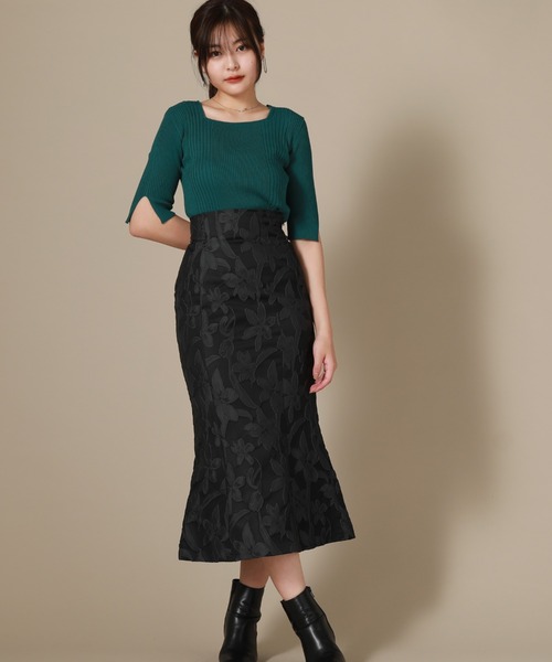 Cheek（チーク）の「スクエアリブニットプルオーバー（ニット/セーター・レディース・ベージュ/ネイビー/レッド/グリーン・MEDIUM）」の19枚目の写真