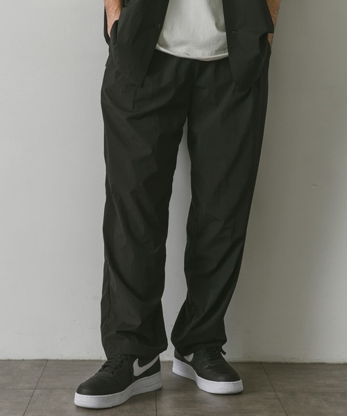 URBAN RESEARCH DOORS（アーバンリサーチドアーズ）の「ナイロンストレッチパンツ（その他パンツ・メンズ・オリーブ/ネイビー/ブラック・MEDIUM/LARGE）」の11枚目の写真