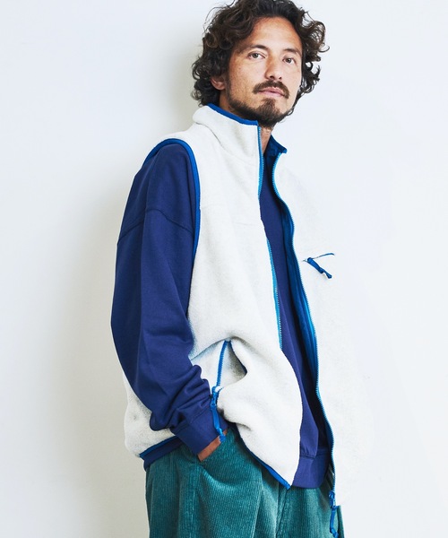 COMMON WARE（コモンウェアー）の「COMMONWARE:OUTDOOR FLEESE STAND VEST/フリース リバーシブル スタンドベスト（ベスト・メンズ・モカ/グリーン/ブラック/オートミール・L/M）」の21枚目の写真