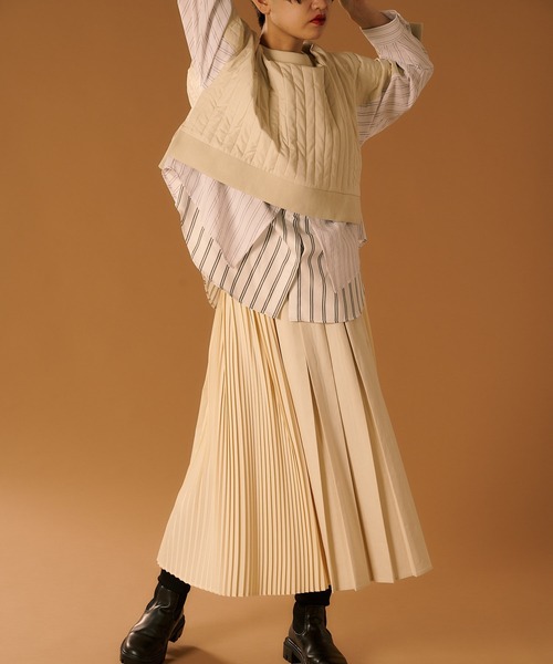 ear PAPILLONNER（イアパピヨネ）の「【SUM1 STYLE(スミスタイル)】切り替えキルティングトップス（その他トップス・レディース・ブラック/ホワイト・FREE）」の19枚目の写真