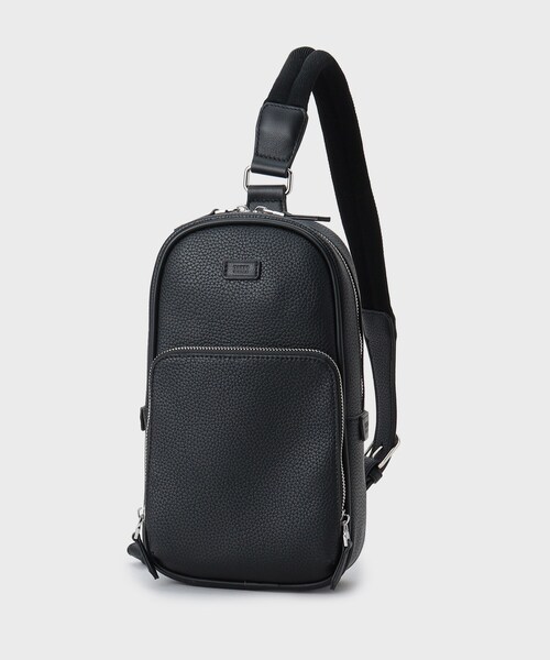 【新品未使用】タケオキクチ　シュリンクPVC ワンショルダー　バッグ　黒 TAKEO KIKUCHI（タケオキクチ）の「◇シュリンクPVC ワンショルダー