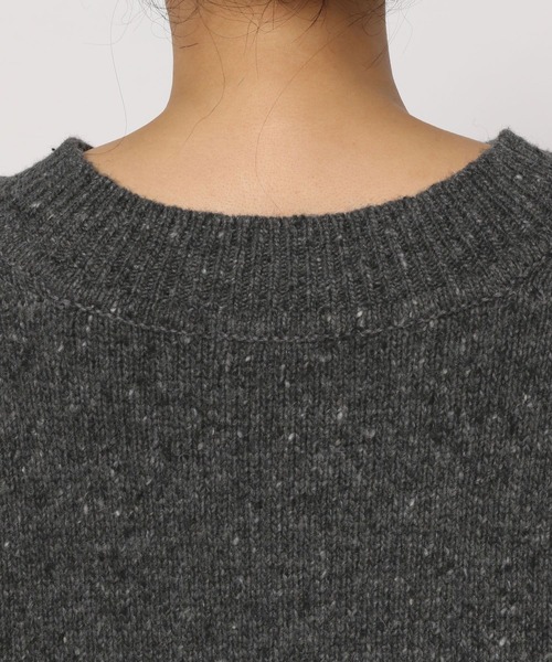yuw（ユウ）の「ネップＶネックプルオーバー　164166（ニット/セーター・レディース・チャコールグレー/ベージュ/カーキ・FREE）」の9枚目の写真
