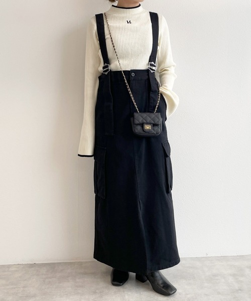 w closet（ダブルクローゼット）の「【2WAY】サスペンダー付きカーゴスカート（スカート・レディース・ブラック/カーキ・FREE）」の2枚目の写真