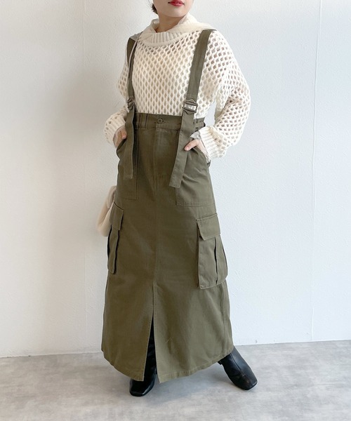 w closet（ダブルクローゼット）の「【2WAY】サスペンダー付きカーゴスカート（スカート・レディース・ブラック/カーキ・FREE）」の19枚目の写真