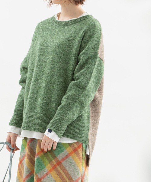 nop de nod(ノップドゥノッド)の「ロングモヘアバイカラーセーター(ニット/セーター・レディース・ブルー/グリーン/モカ・3)」の13枚目の写真